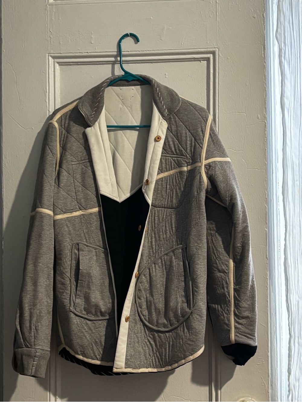 ONE432 Quilted Reversible Shacket - Picture 5 of 11